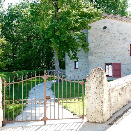 Du Domaine D'orion Feriehus *