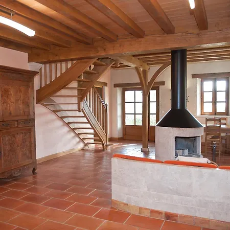 Du Domaine D'orion Feriehus